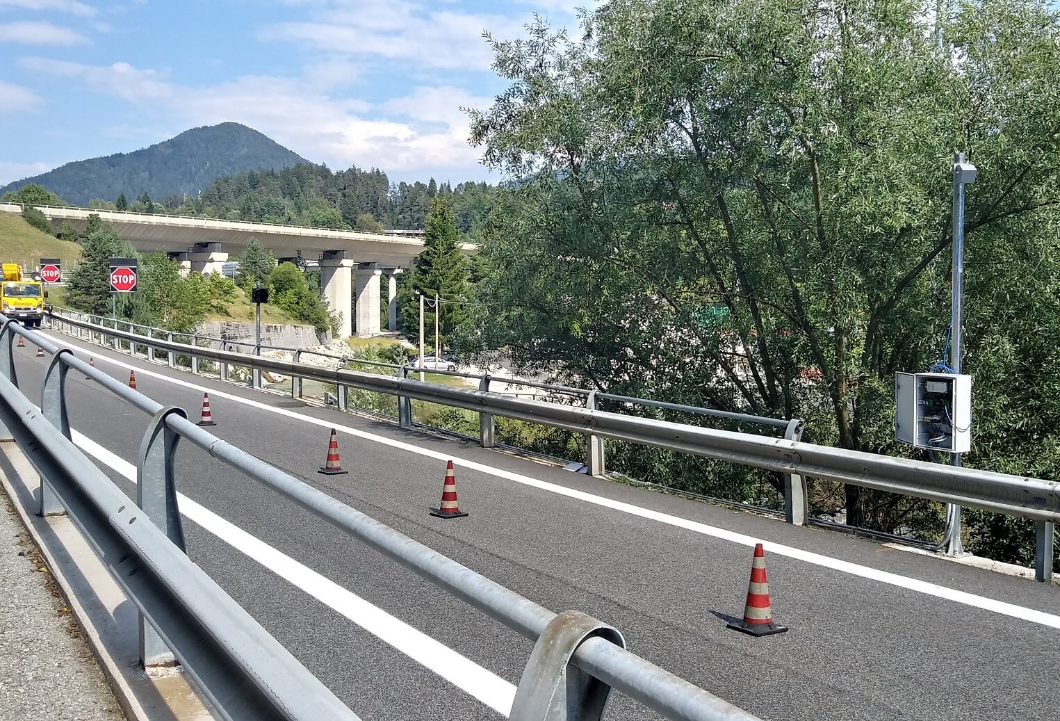 Wrong way detection system